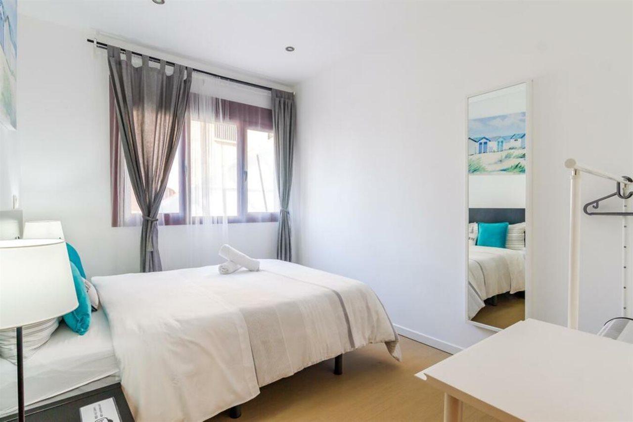 Ayz Javier Cabrini - Auto Check-In Property Madrid Exterior photo