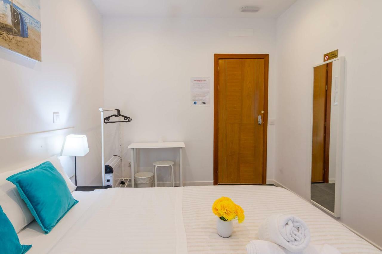 Ayz Javier Cabrini - Auto Check-In Property Madrid Exterior photo