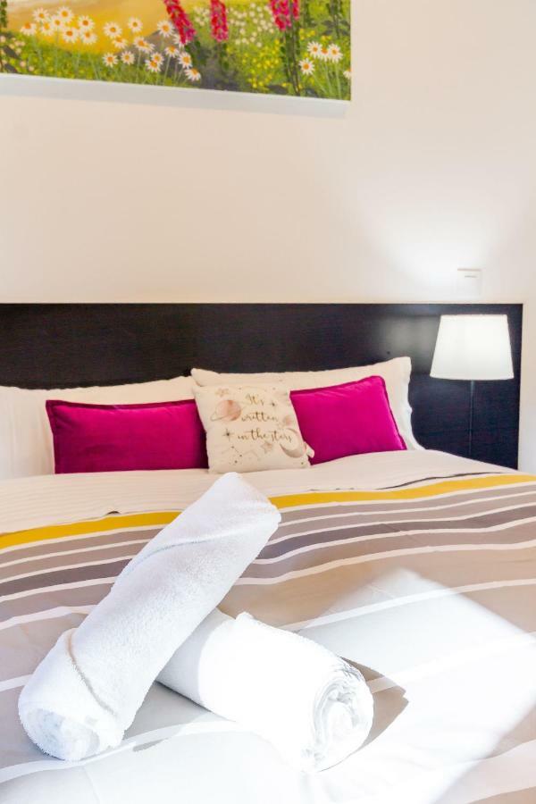 Ayz Javier Cabrini - Auto Check-In Property Madrid Exterior photo